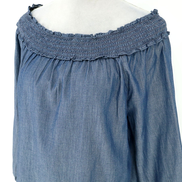 Chicos Top 1 Womens Medium 8 Blue Cotton Off Shoulder Blouse Boho Romantic - Picture 8 of 13